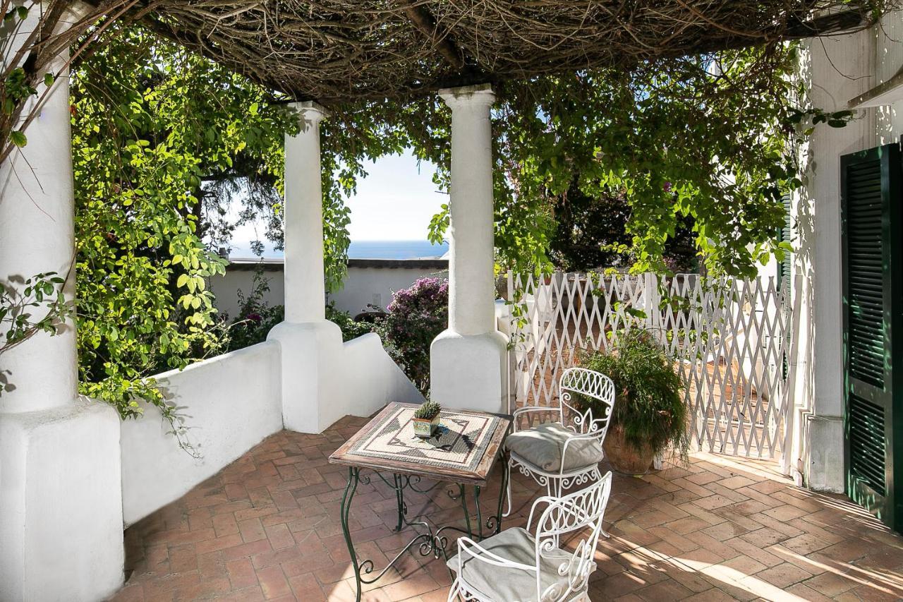 Il Geranio Bed & Breakfast Anacapri  Exterior photo